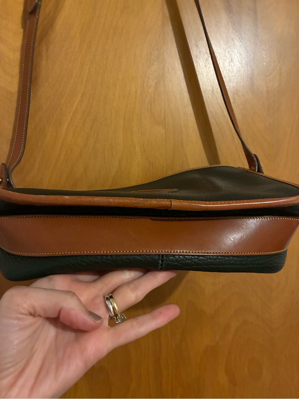 Dooney & Bourke Vintage All-Weather Leather crossbody bag - Picture 8 of 14